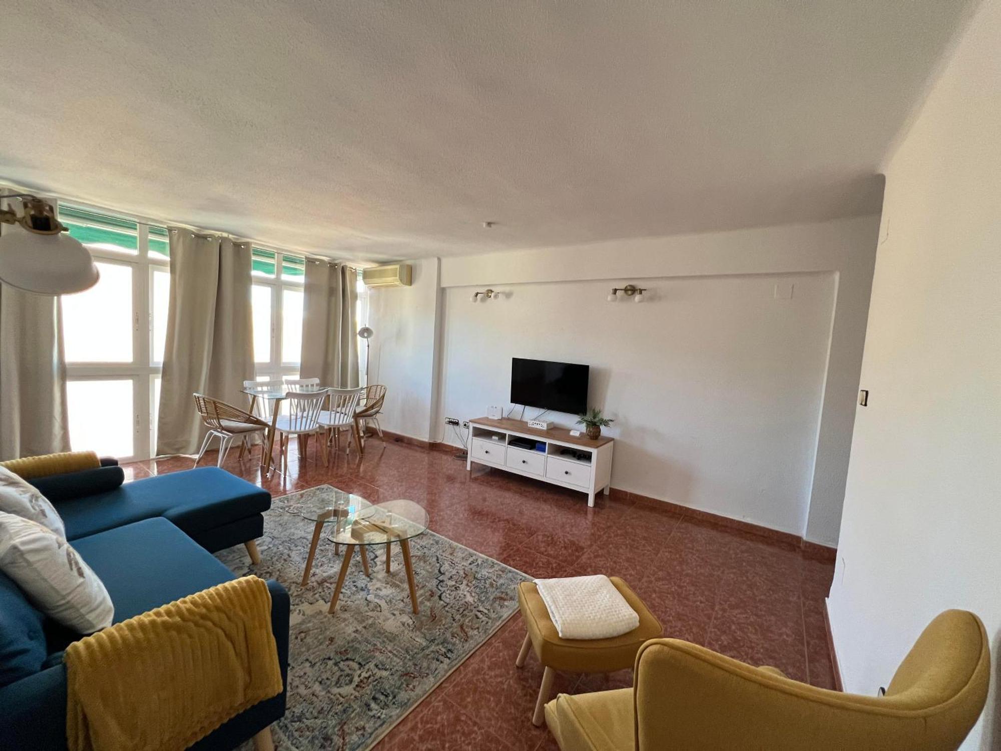 Gran Apartamento Con Parking Gratis Centro De Малага Экстерьер фото