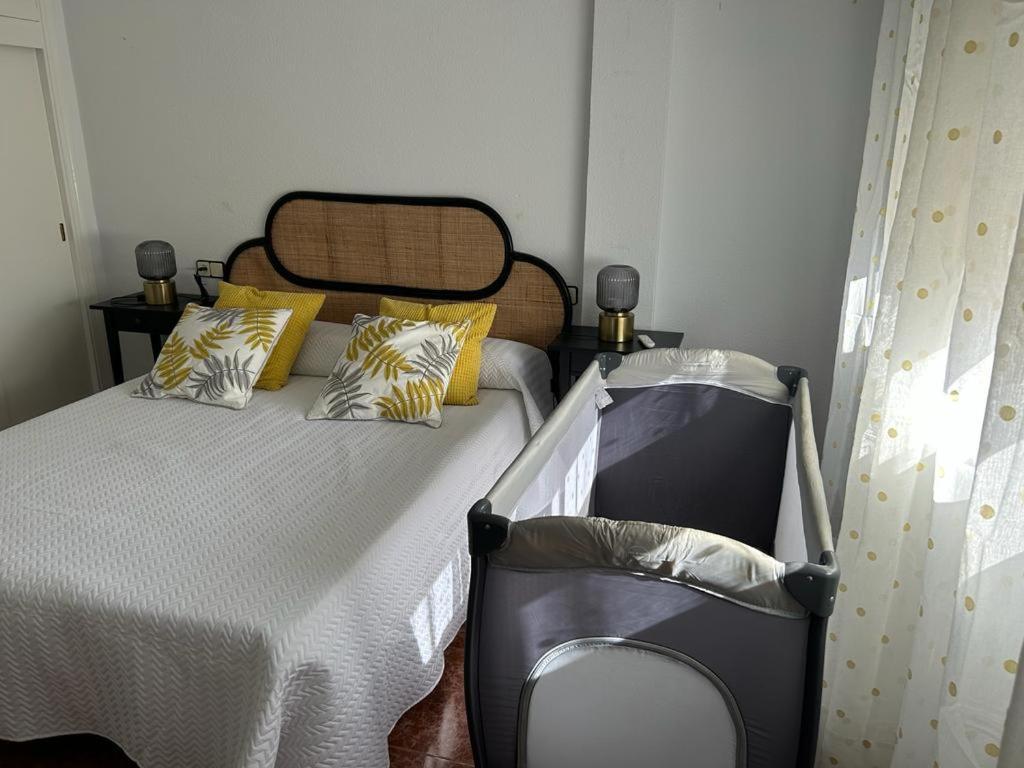 Gran Apartamento Con Parking Gratis Centro De Малага Экстерьер фото